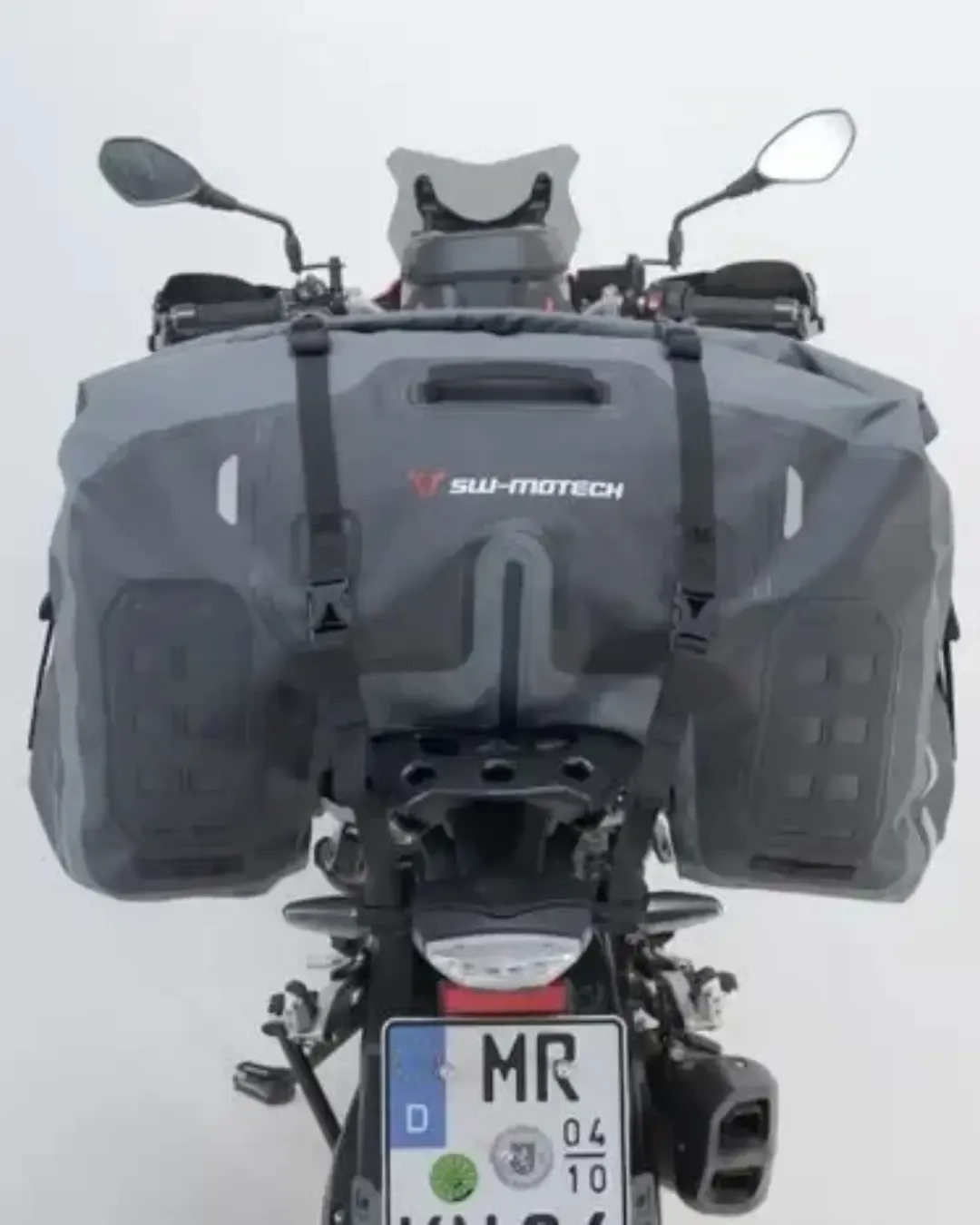 Водоустойчива чанта SW-MOTECH Drybag 700 (70 L) Black/Gray